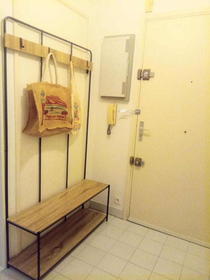 Frejus Plage, Appartement Entier , Piscine,Parking,Plage A 200M Экстерьер фото