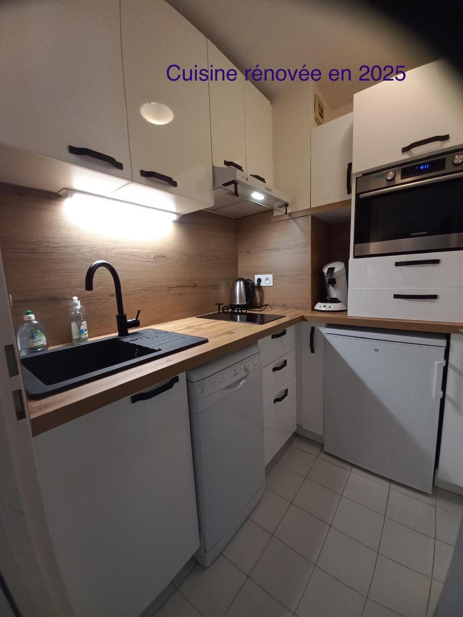 Frejus Plage, Appartement Entier , Piscine,Parking,Plage A 200M Экстерьер фото